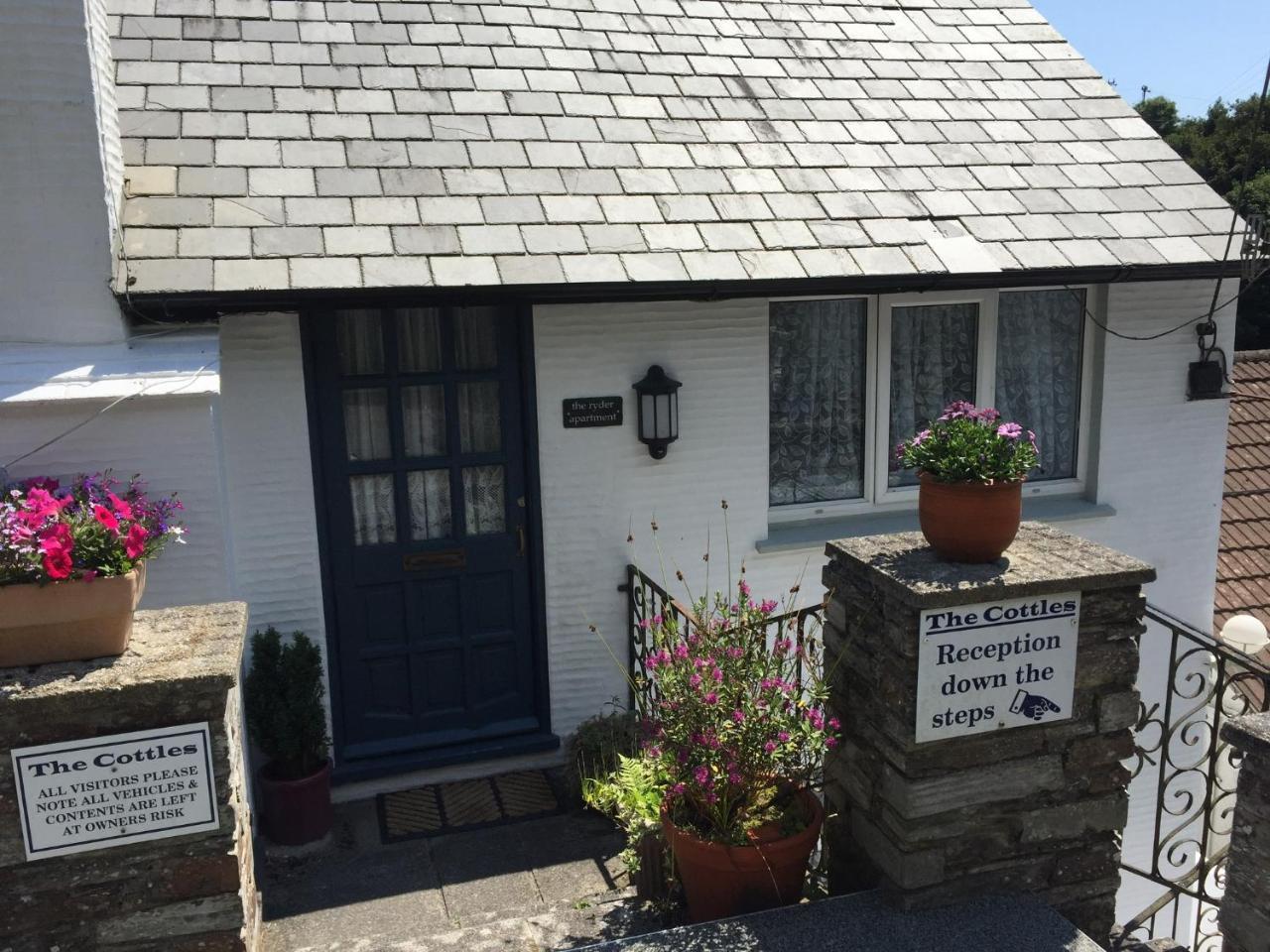 The Ryder Holiday Apartment Polperro Exterior photo